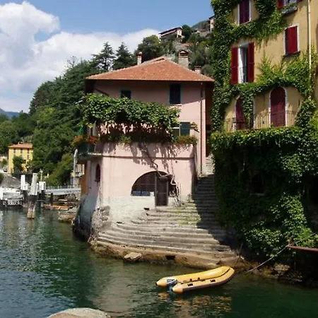 Sleeps 8 Pool * Nesso