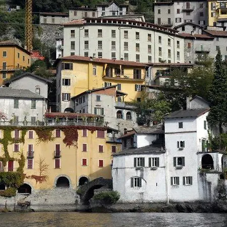Villa Sleeps 8 Pool Nesso